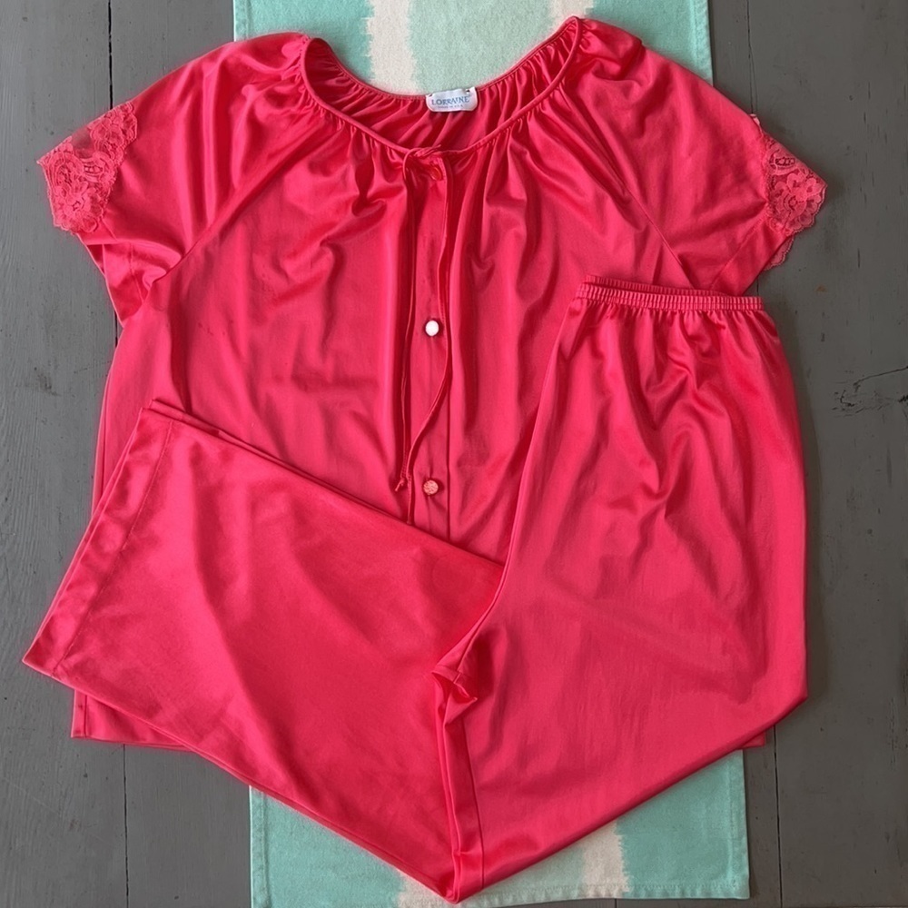 Vintage Lorraine Lace Sleeve Button Front Pajama Set Pink Made USA Size L